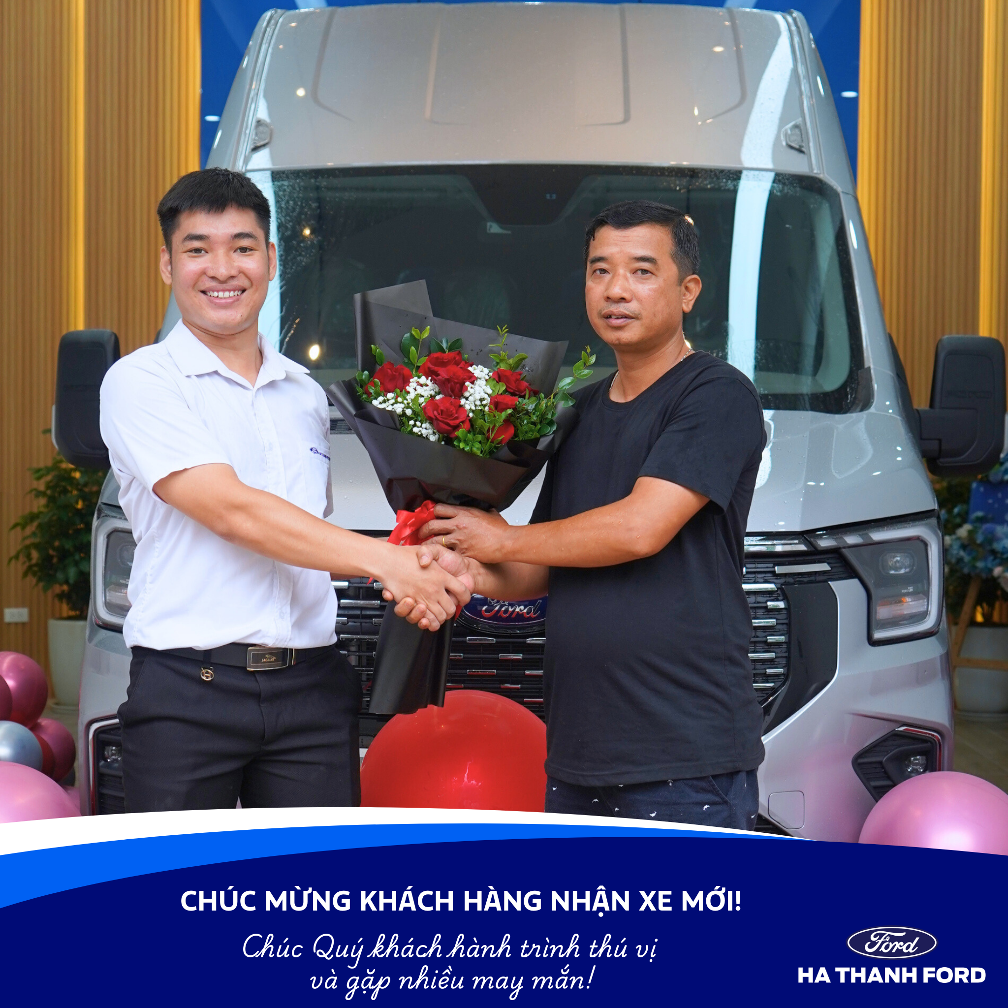 Hà Thành bàn giao xe mới tháng 8