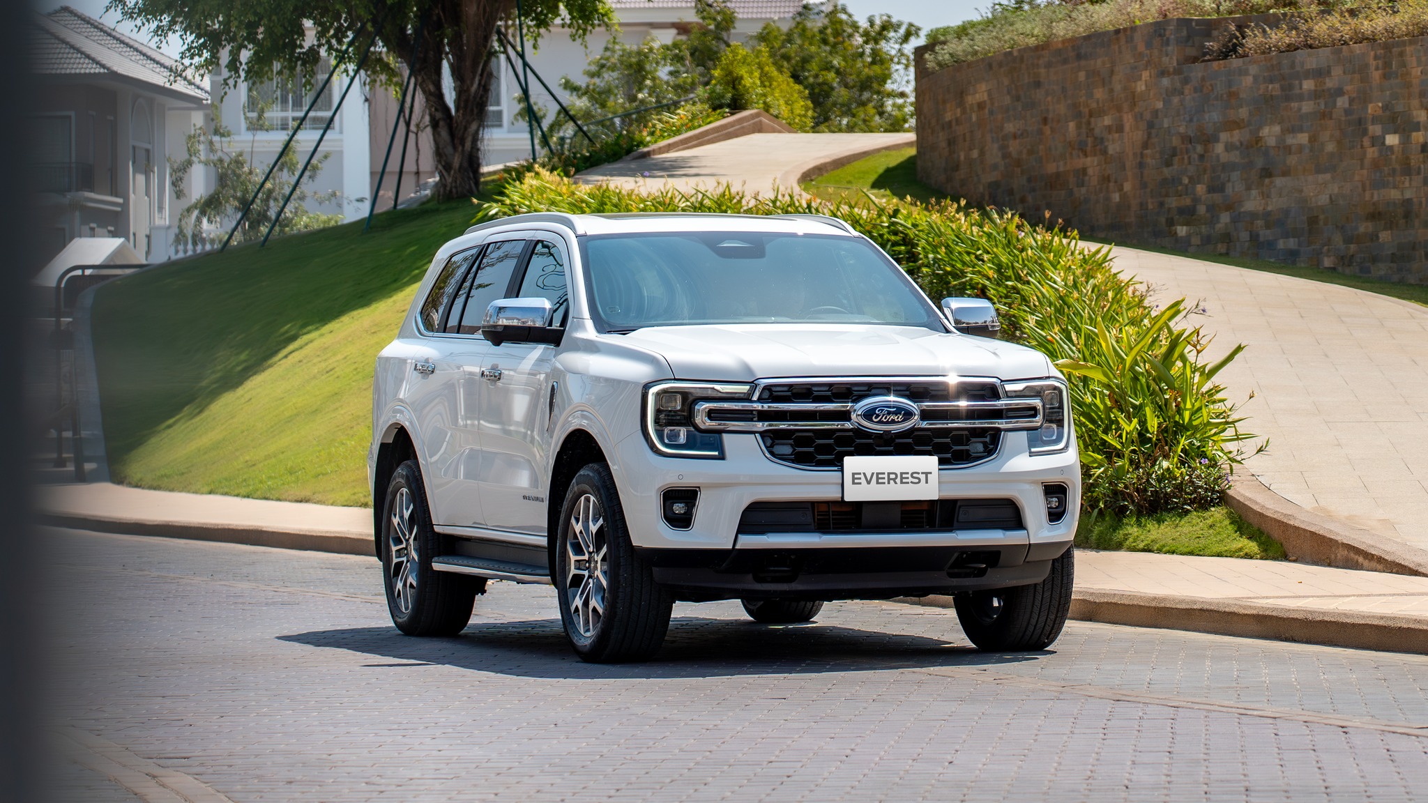 Bảng Giá Xe Ford 2026 Mới Nhất – Đầy Đủ Mọi Dòng Xe