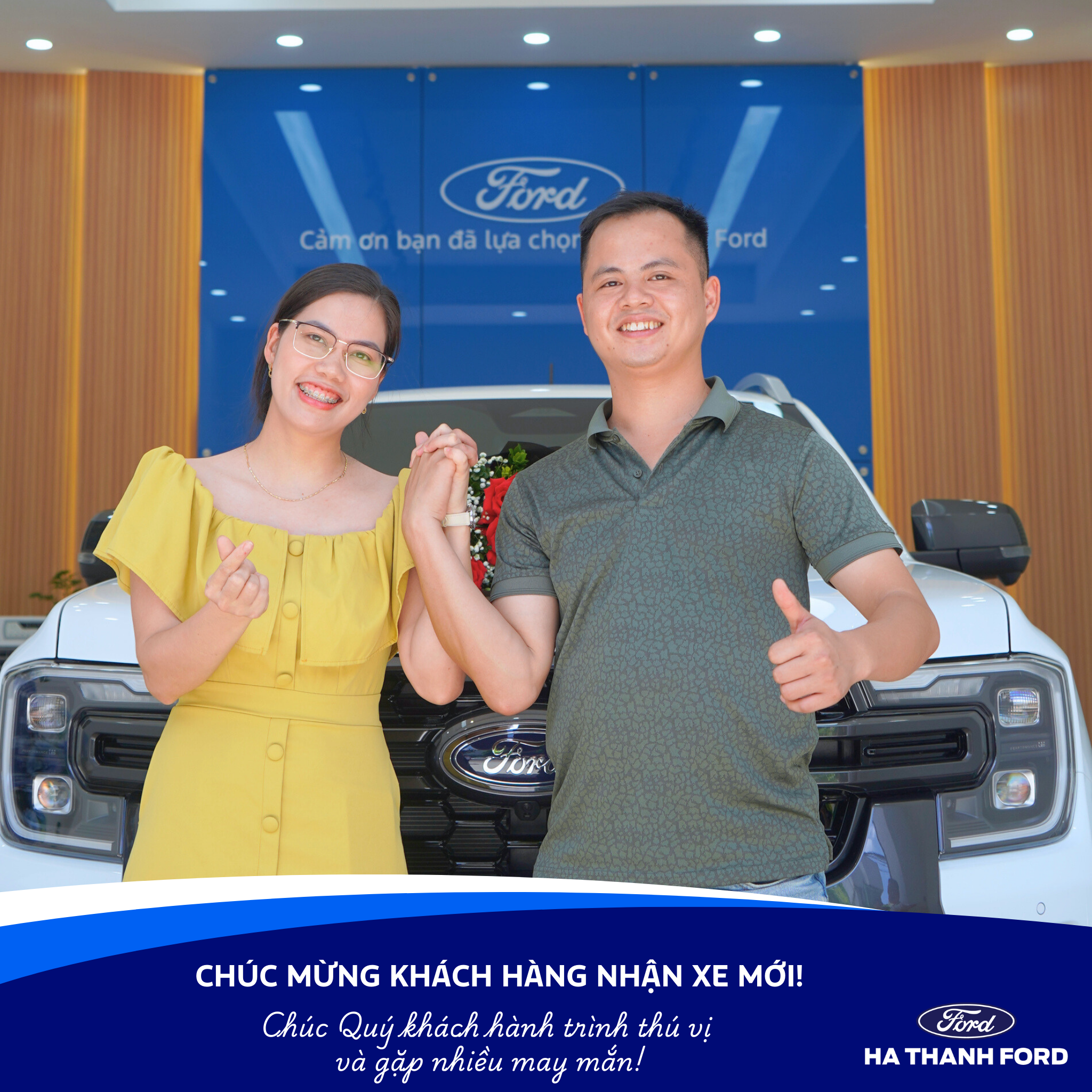 Hà Thành bàn giao xe mới tháng 8