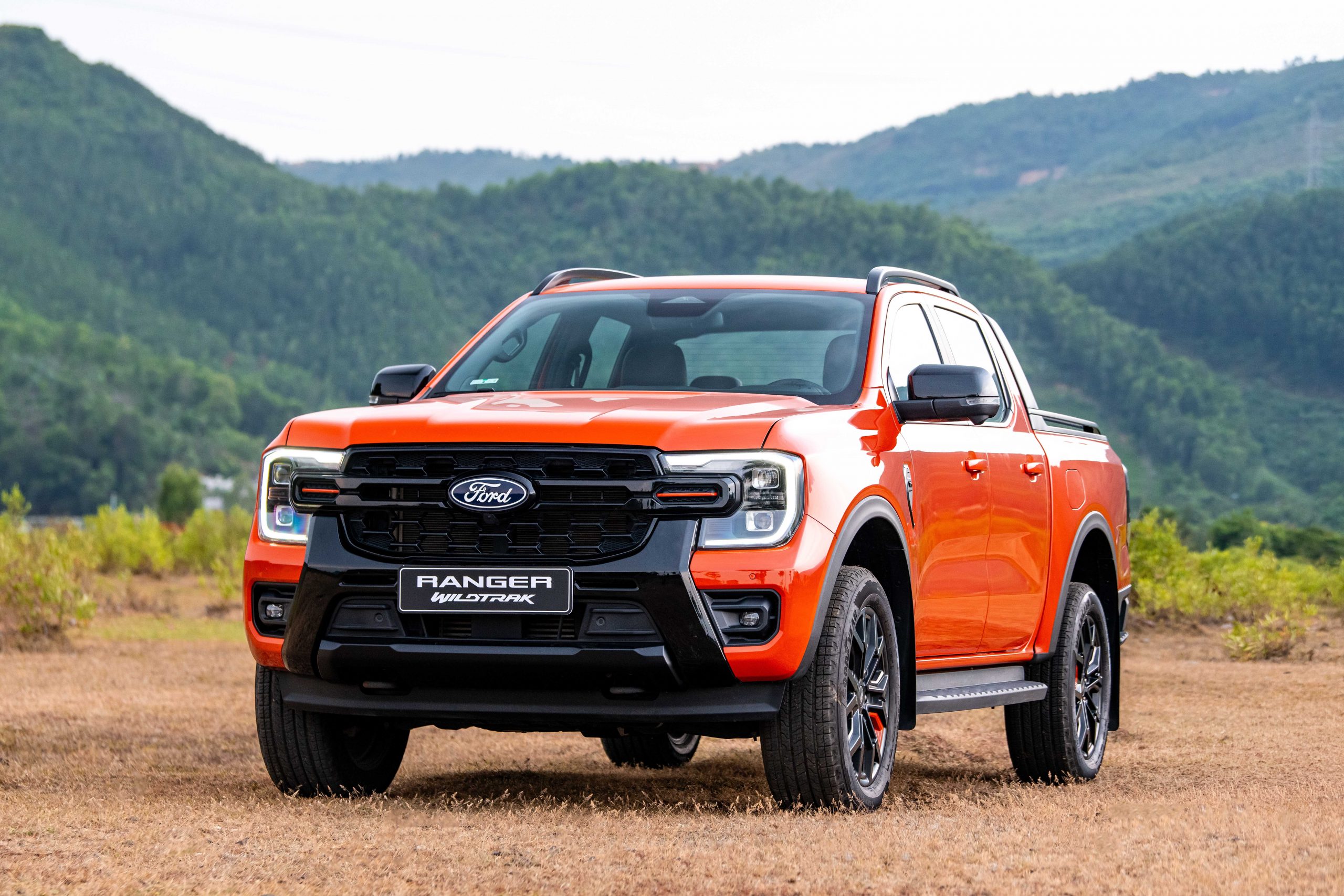 Ra mắt Ranger Wildtrak 3.0L V6 Ra mắt Ranger Wildtrak 3.0L V6