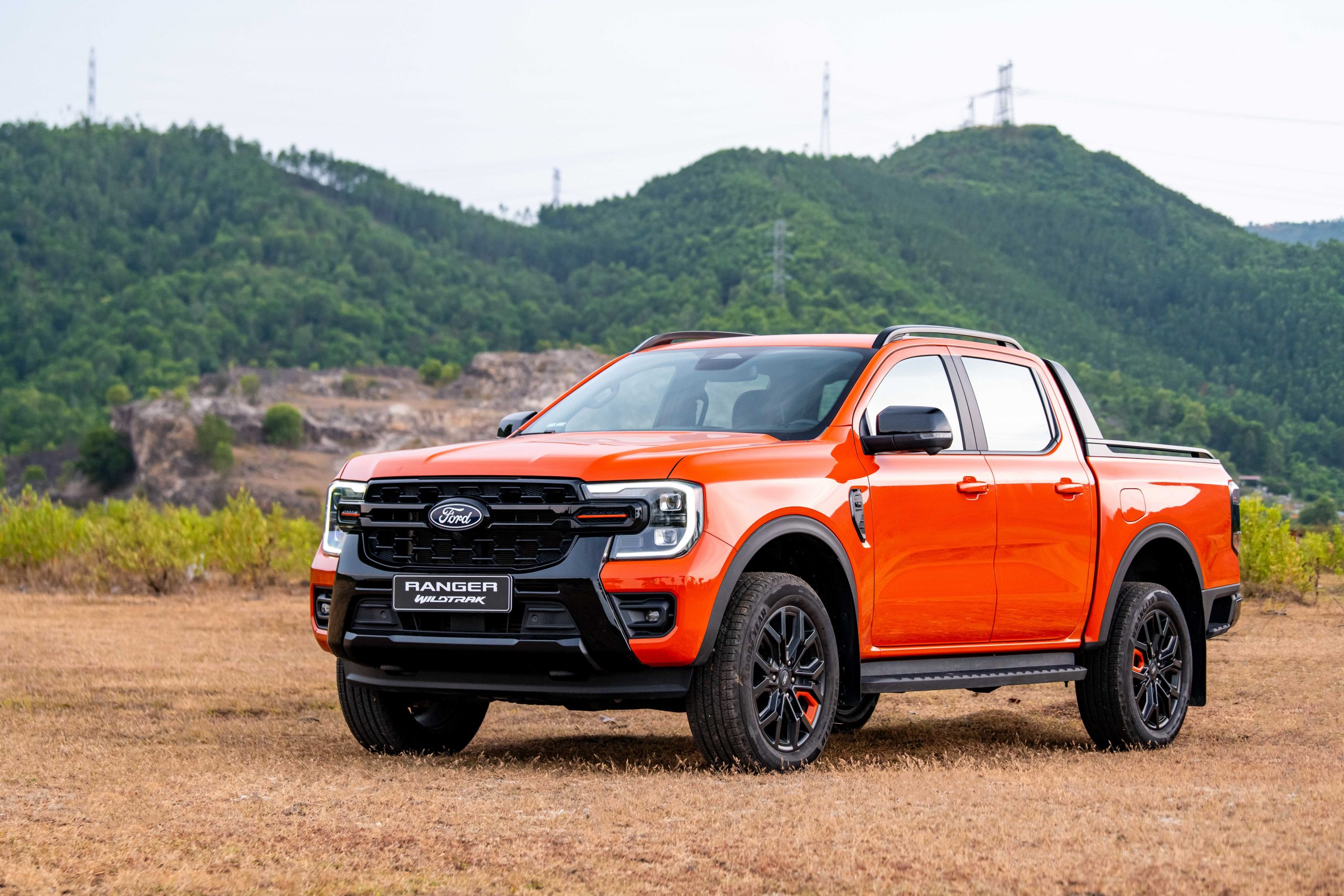 Ranger Wildtrak 3.0 có gì nâng cấp so với phiên bản 2.0