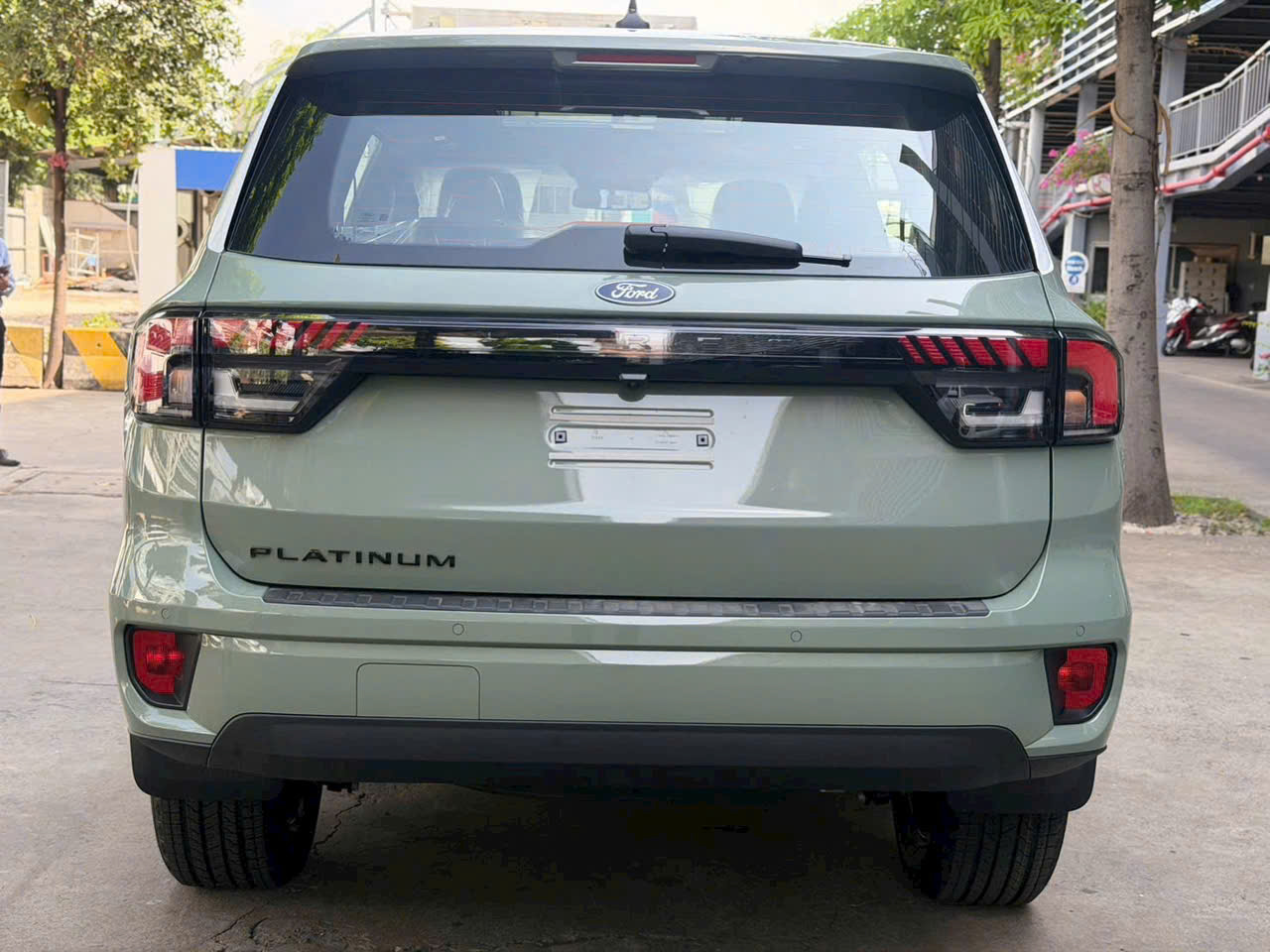 Ford Everest Platinum 2026 2.0L AT 4×46