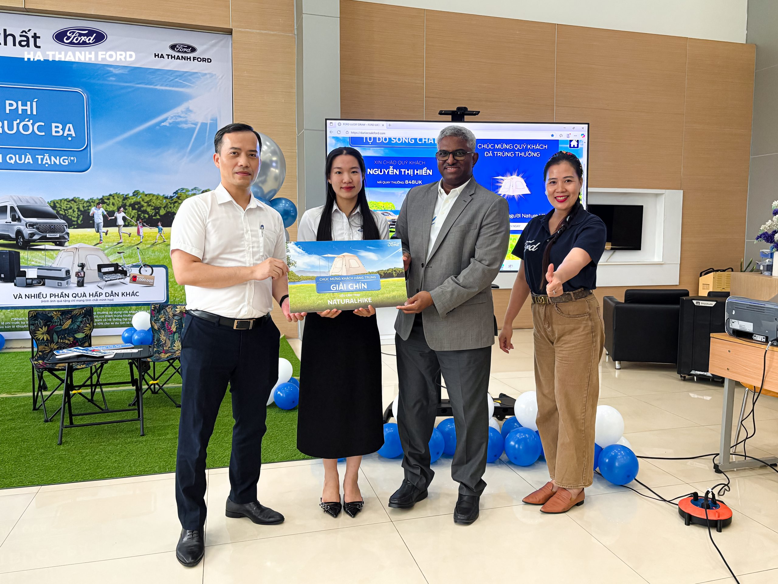 Lễ quay thưởng phiêu hè cùng Ford Lễ quay thưởng phiêu hè cùng Ford
