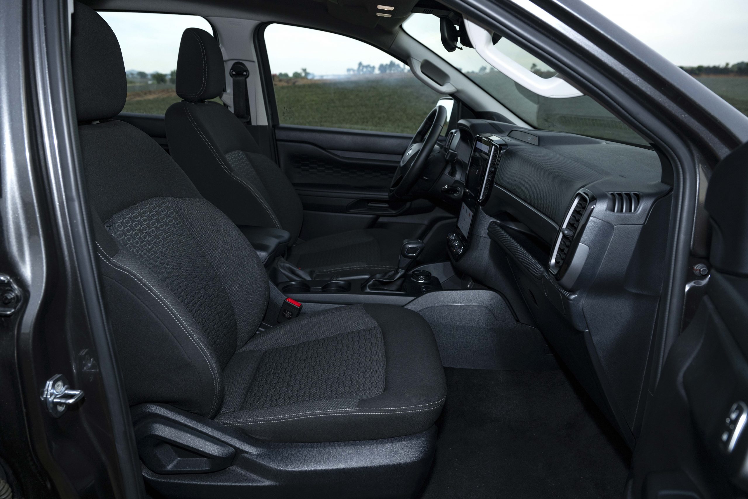 Ford Ranger XLS 2026 Mới12