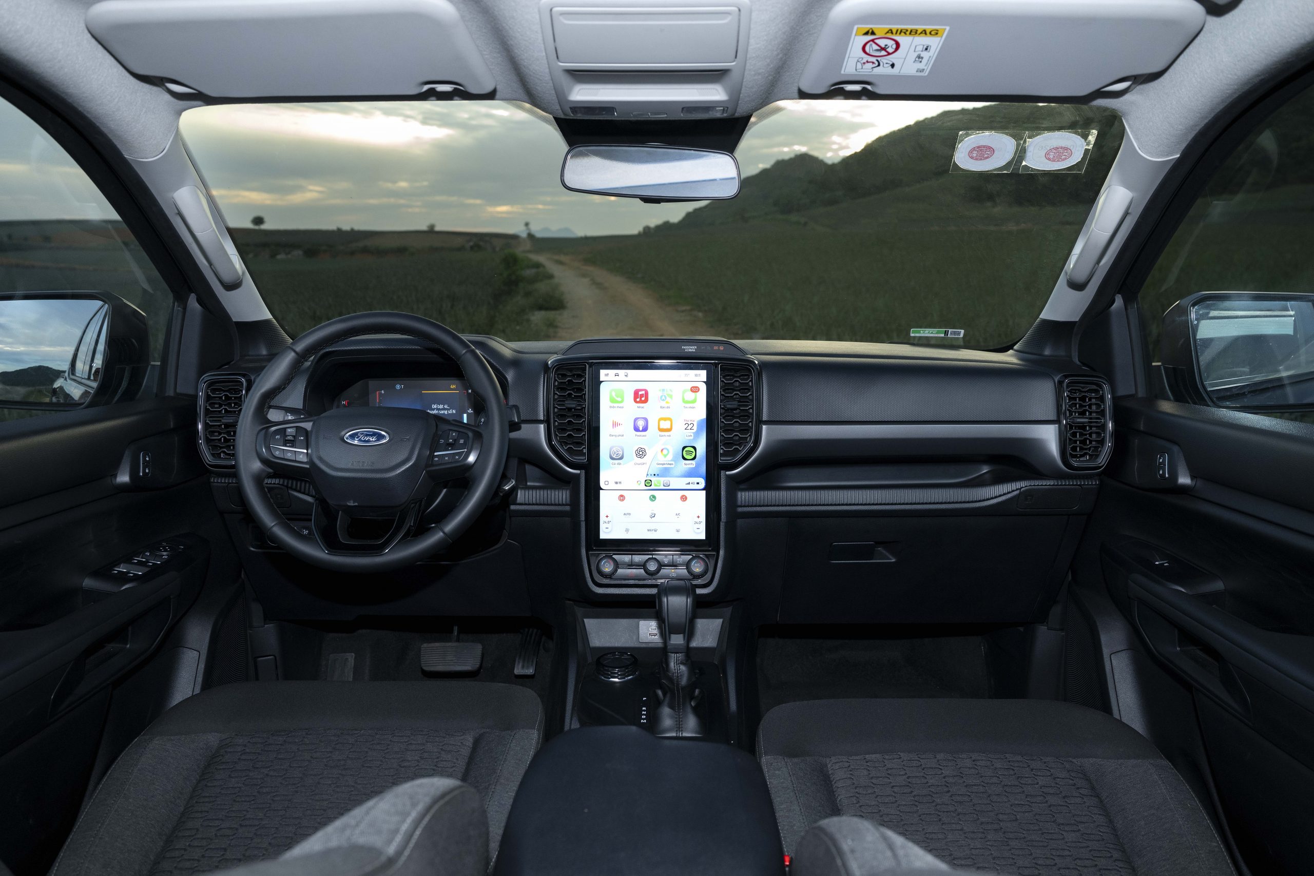 Ford Ranger XLS 2026 Mới19