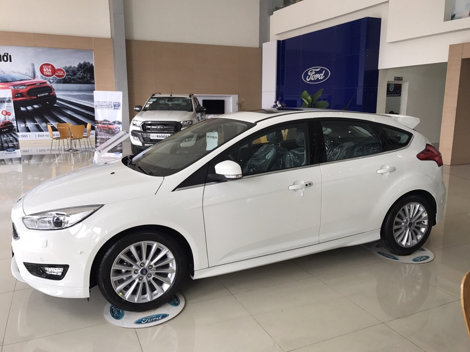 ford-focus-trend