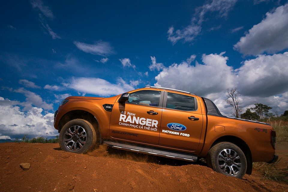 ford-ranger-wildtrak-navigator